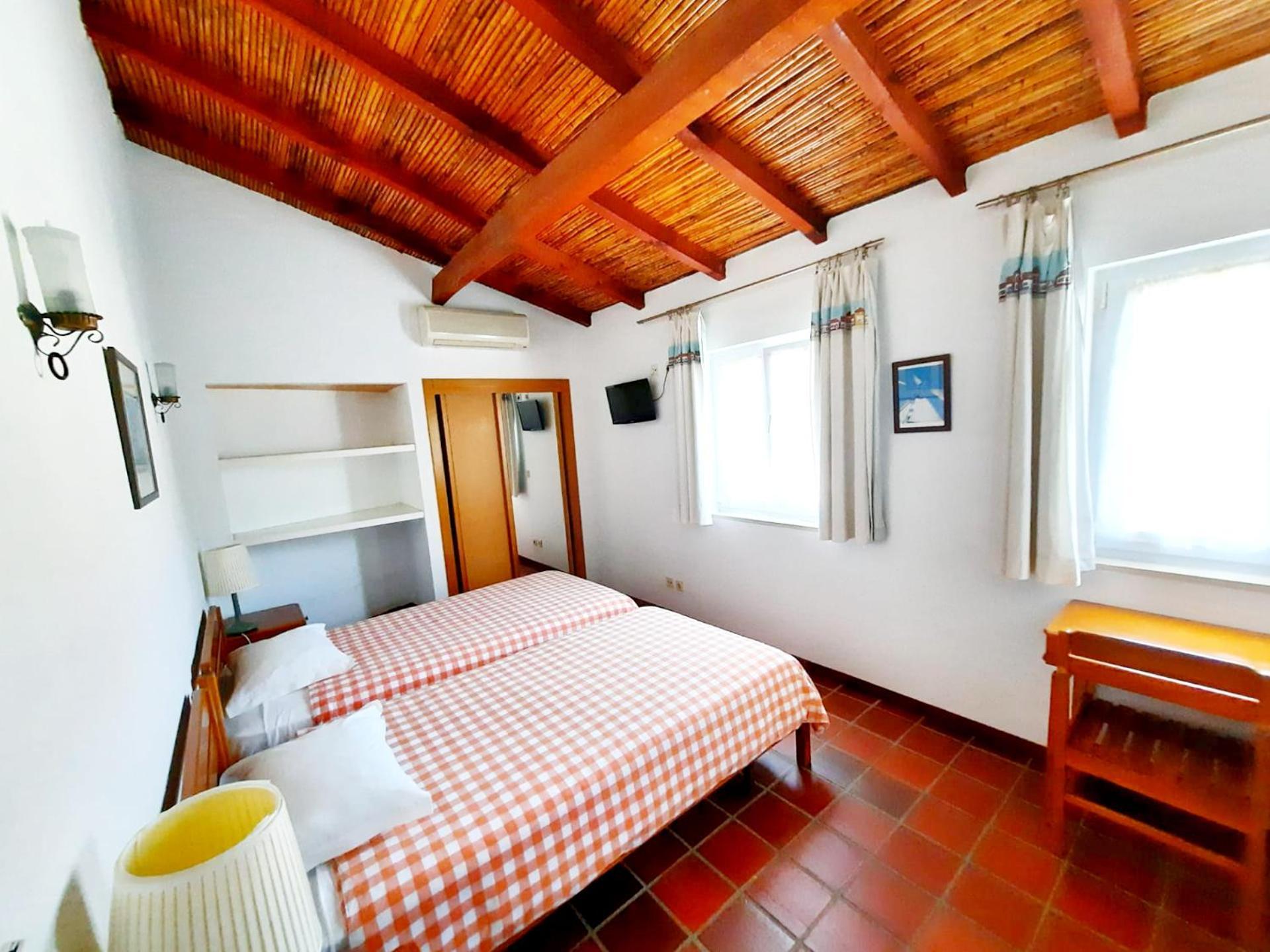 Quinta Do Moinho De Vento - Racket & Country Club - Duna Parque Resorts & Hotels วิลานอวา ดิ มิลฟงติส ห้อง รูปภาพ